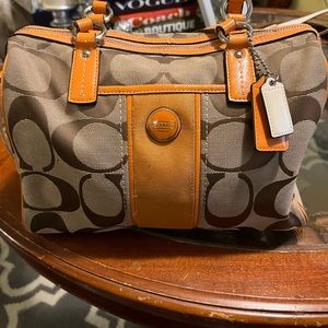 Lady Coach handbag